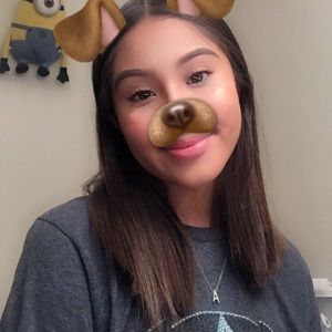 Meet your Posher, Alicia❤️